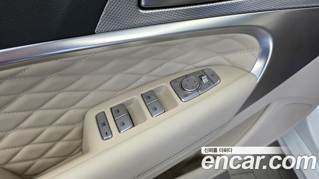 Genesis G70 2021 — photo 28