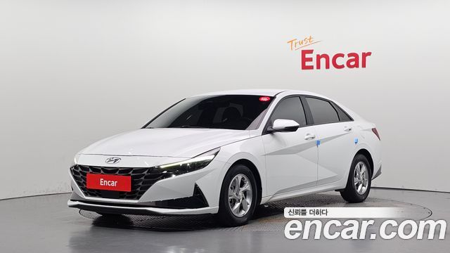 Hyundai AVANTE 2023 — photo 1