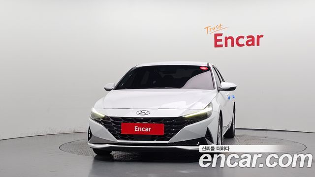 Hyundai AVANTE 2023 — photo 3
