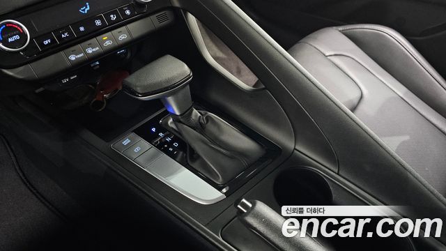 Hyundai AVANTE 2023 — photo 9