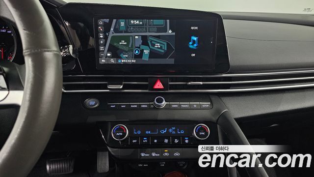 Hyundai AVANTE 2023 — photo 12