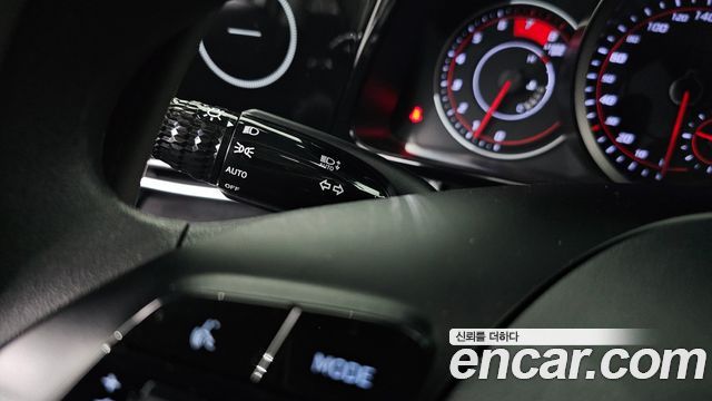 Hyundai AVANTE 2023 — photo 17