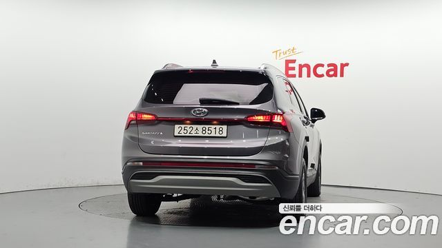 Hyundai Santafe 2022 — photo 4