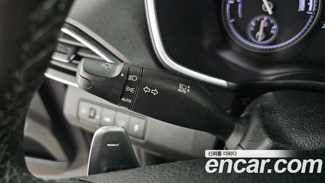 Hyundai Santafe 2022 — photo 29
