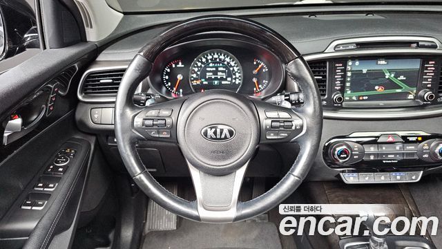 Kia Sorento 2016 — photo 13