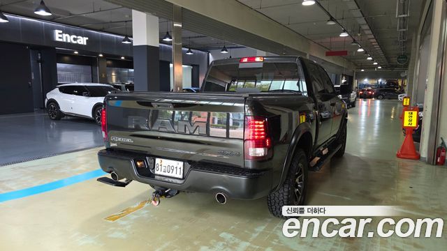 Dodge Ram Pick Up 2017 — photo 4