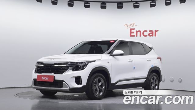 Kia Seltos 2023 — photo 1