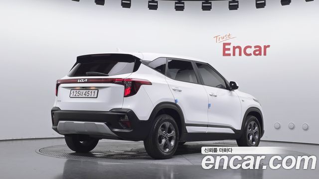 Kia Seltos 2023 — photo 2