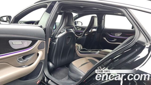 Mercedes-Benz AMG GT 2020 — photo 11