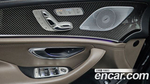 Mercedes-Benz AMG GT 2020 — photo 12