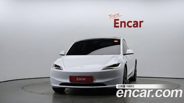 Tesla Model 3 2024 — photo 3