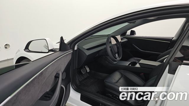 Tesla Model 3 2024 — photo 13