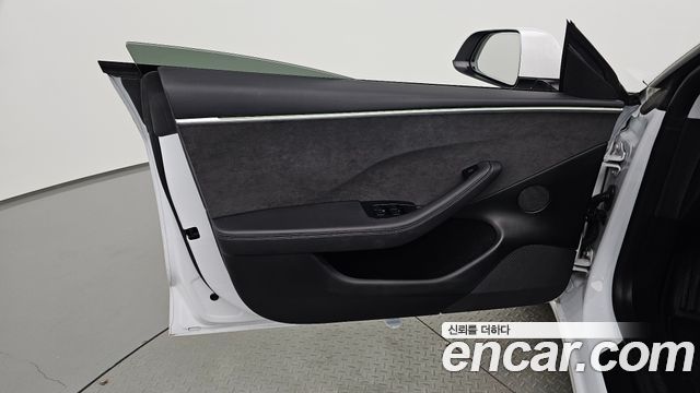 Tesla Model 3 2024 — photo 14