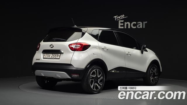 Renault Korea QM3 2017 — photo 2
