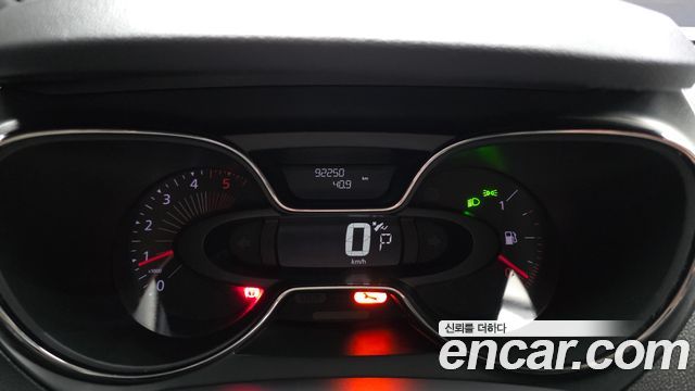 Renault Korea QM3 2017 — photo 8