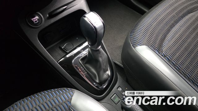 Renault Korea QM3 2017 — photo 9