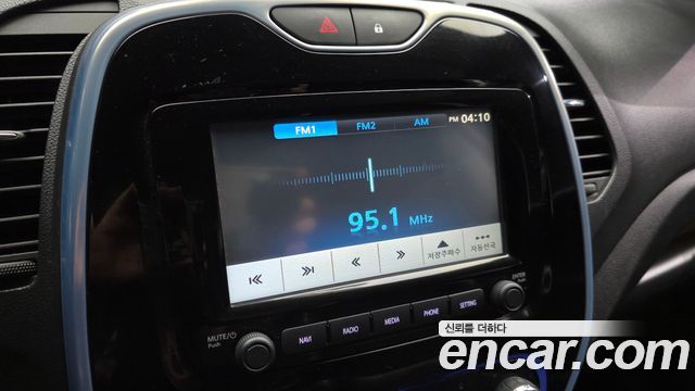 Renault Korea QM3 2017 — photo 14