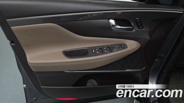 Hyundai Santafe 2020 — photo 14