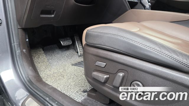 Hyundai Santafe 2020 — photo 33