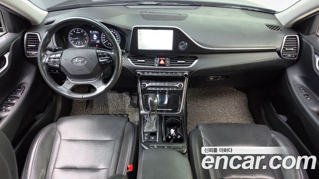 Hyundai Grandeur 2018 — photo 10