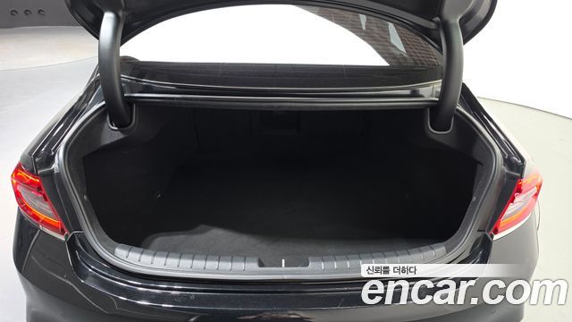 Hyundai Grandeur 2018 — photo 26