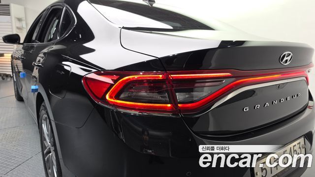 Hyundai Grandeur 2018 — photo 9
