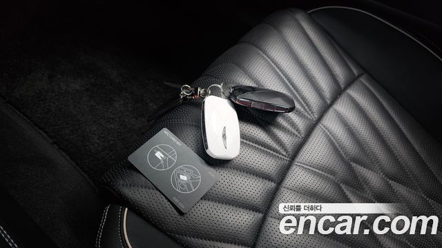 Genesis G90 2022 — photo 21