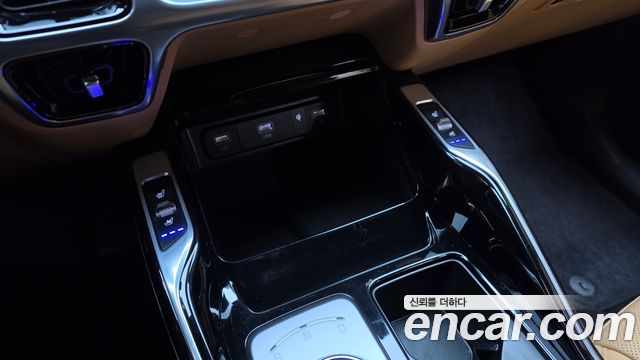Kia Sorento 2023 — photo 25