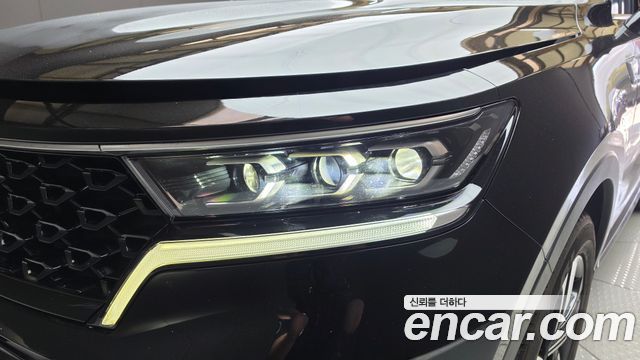Kia Sorento 2023 — photo 8