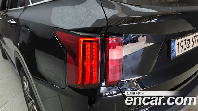 Kia Sorento 2023 — photo 9