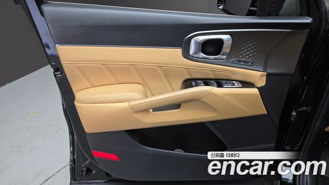 Kia Sorento 2023 — photo 14