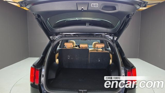 Kia Sorento 2023 — photo 27