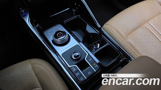 Kia Sorento 2023 — photo 12