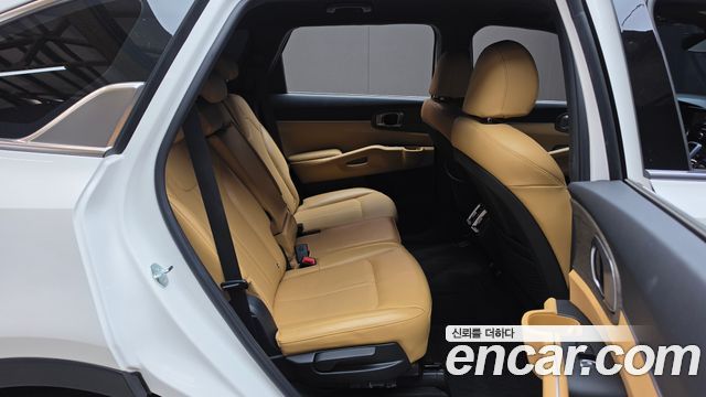 Kia Sorento 2023 — photo 17
