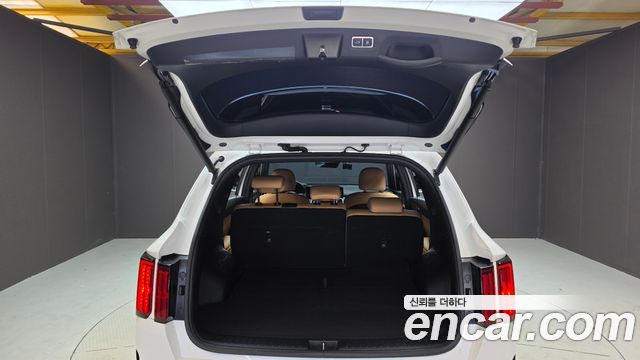 Kia Sorento 2023 — photo 27