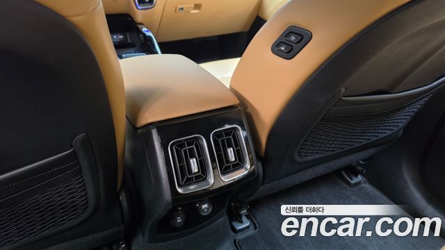 Kia Sorento 2023 — photo 32