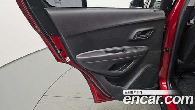 Chevrolet Korea Trax 2019 — photo 15