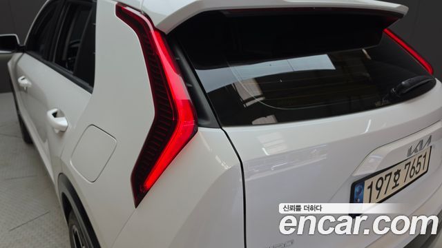 Kia Niro 2022 — photo 9