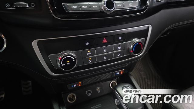 KG Mobility Rexton 2021 — photo 32
