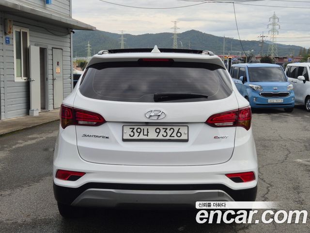 Hyundai Santafe 2017 — photo 4