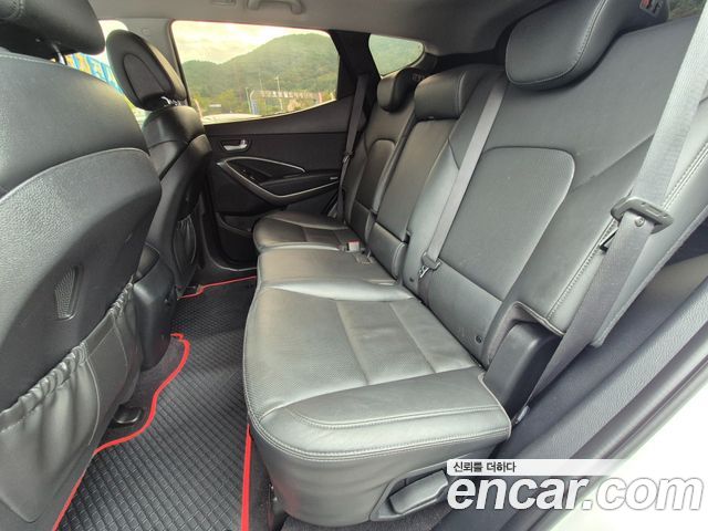 Hyundai Santafe 2017 — photo 10