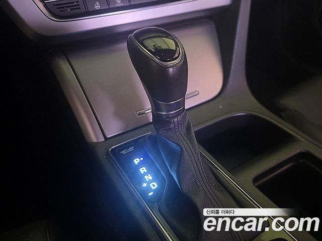 Hyundai Sonata 2016 — photo 15