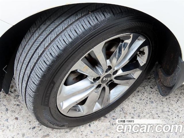 Kia Canival 2015 — photo 20
