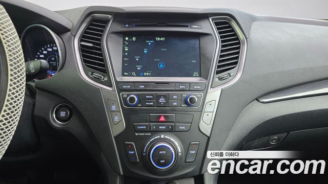 Hyundai Santafe 2015 — photo 12