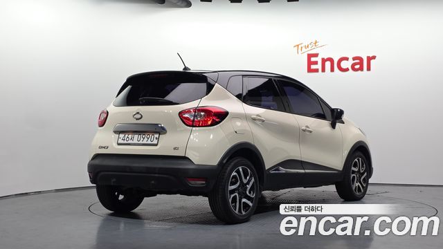 Renault Korea QM3 2016 — photo 2