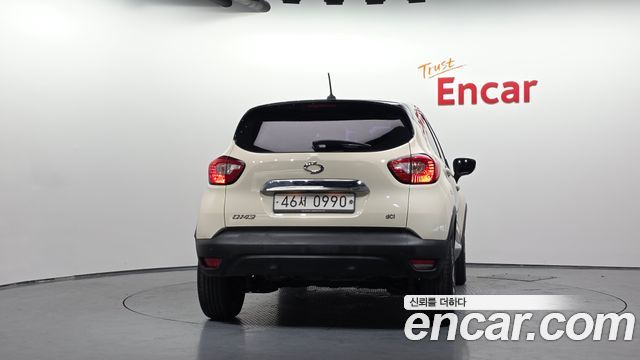 Renault Korea QM3 2016 — photo 4