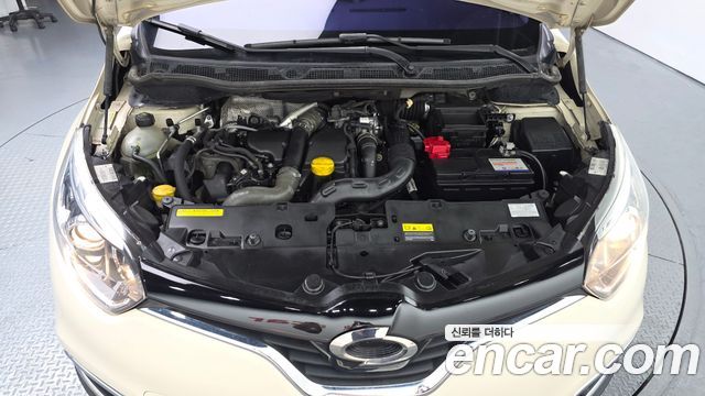Renault Korea QM3 2016 — photo 6