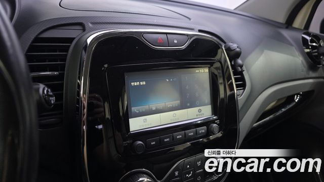 Renault Korea QM3 2016 — photo 21