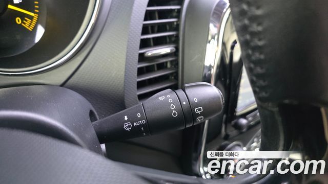 Renault Korea QM3 2016 — photo 25