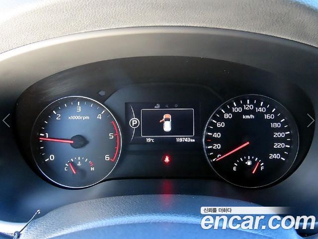 Kia Sportage 2016 — photo 9